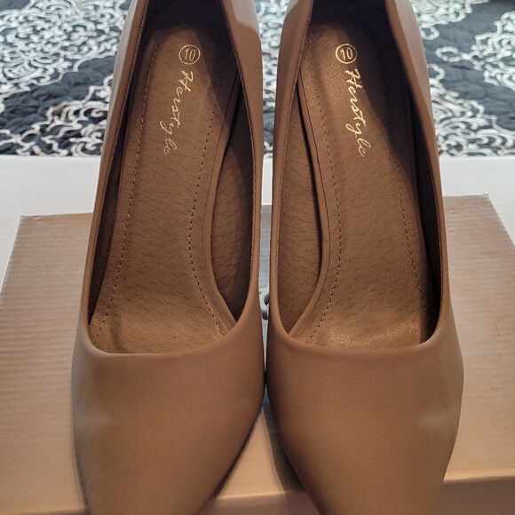 BRAND NEW HERSTYLE KATHERINA WOMEN'S POINTED TOE CLASSIC PUMP - Picture 4 of 15